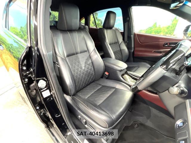 Toyota HARRIER 2016-01 8221614-7