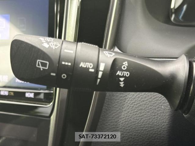 Toyota HARRIER 2019-11 8221624-15