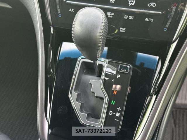 Toyota HARRIER 2019-11 8221624-16