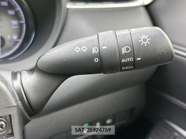 Toyota HARRIER 2022-08 8221625-13