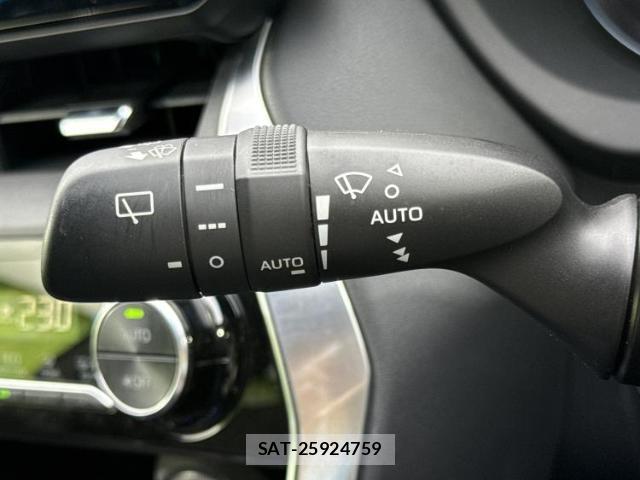 Toyota HARRIER 2022-08 8221625-14