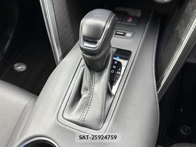 Toyota HARRIER 2022-08 8221625-15