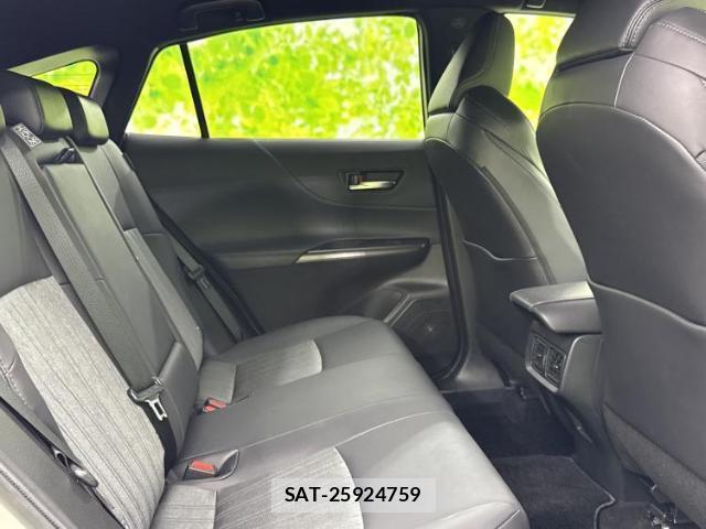 Toyota HARRIER 2022-08 8221625-4