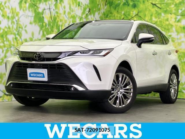 Toyota HARRIER 2022-04 8221819-0