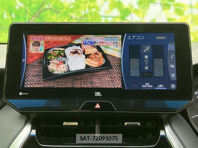 Toyota HARRIER 2022-04 8221819-12