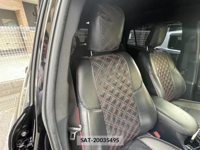Toyota HARRIER 2018-03 8222060-4