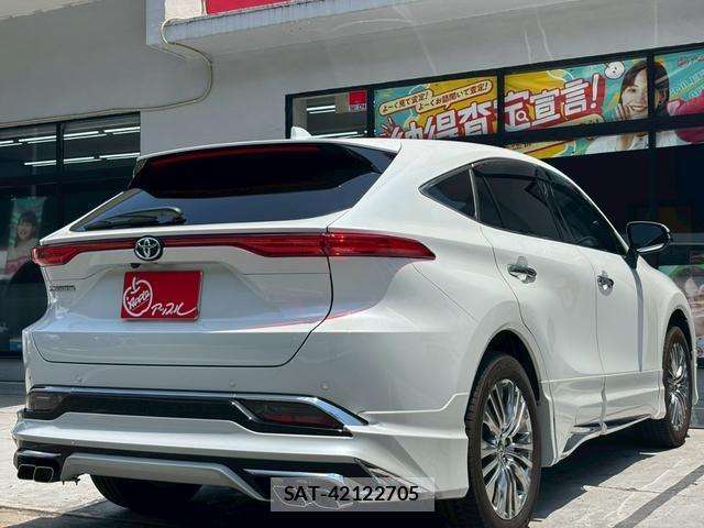 Toyota HARRIER 2024-04 8222953-10