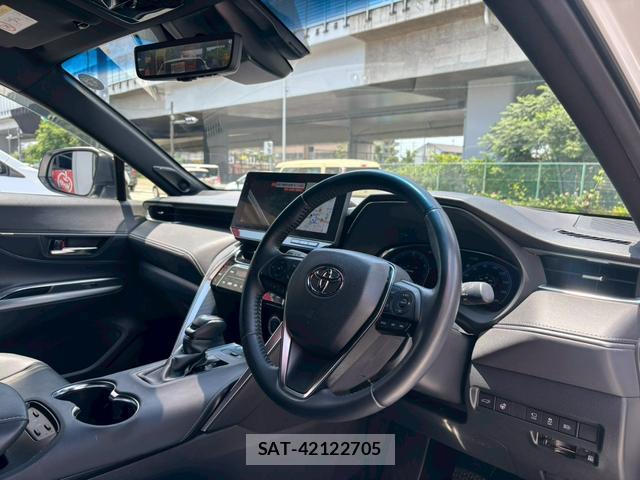 Toyota HARRIER 2024-04 8222953-14