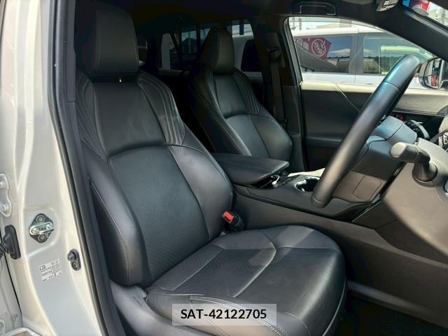 Toyota HARRIER 2024-04 8222953-15