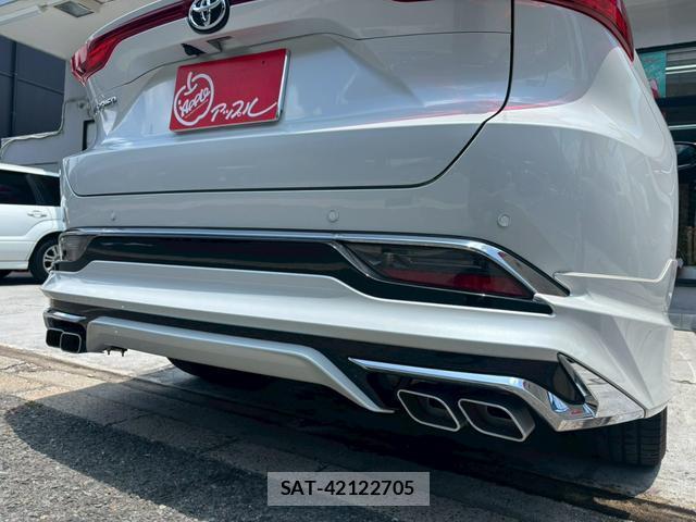 Toyota HARRIER 2024-04 8222953-3