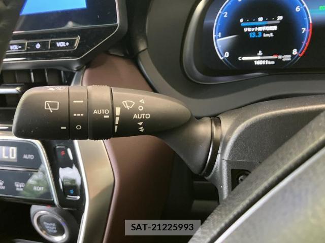 Toyota HARRIER 2024-12 8222981-15