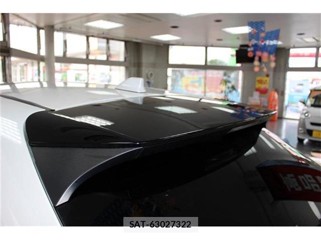 Toyota HARRIER 2023-06 8223095-15