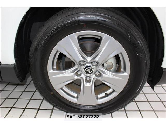 Toyota HARRIER 2023-06 8223095-19