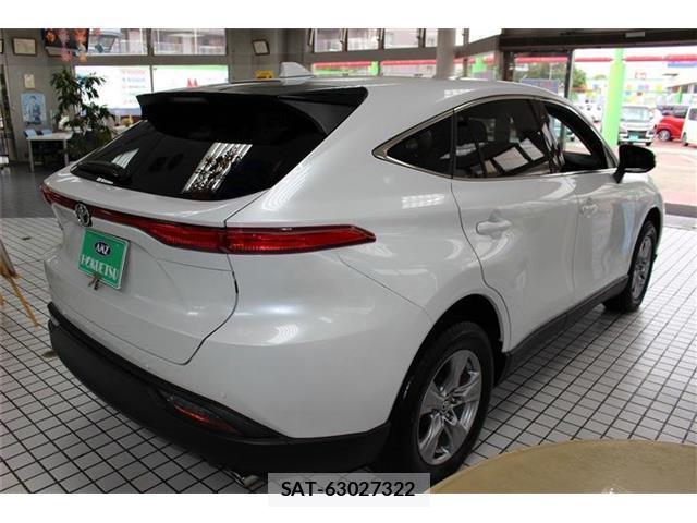 Toyota HARRIER 2023-06 8223095-4