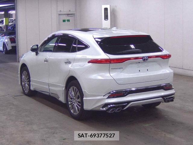 Toyota HARRIER 2023-05 8223114-1