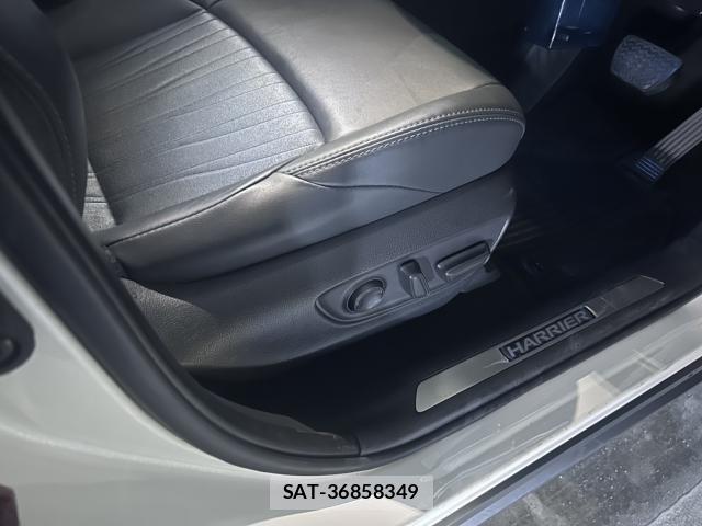Toyota HARRIER 2022-06 8223673-11