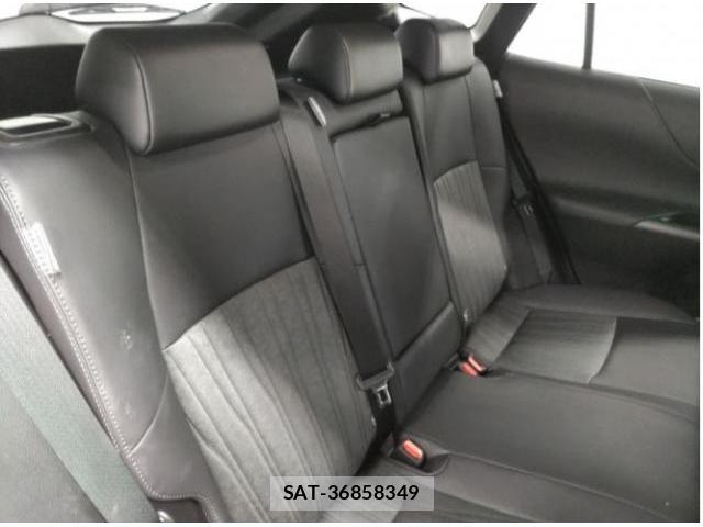 Toyota HARRIER 2022-06 8223673-5