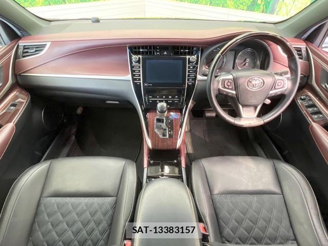 Toyota HARRIER 2016-06 8223990-1