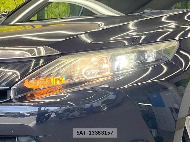 Toyota HARRIER 2016-06 8223990-11