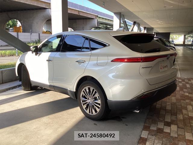 Toyota HARRIER 2021-06 8224524-16
