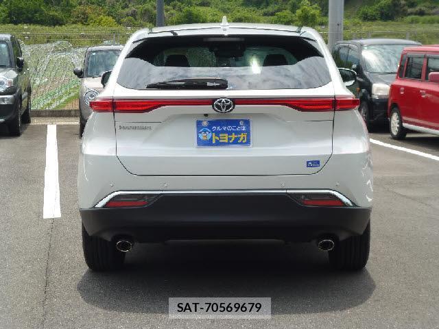 Toyota HARRIER 2022-09 8224829-8