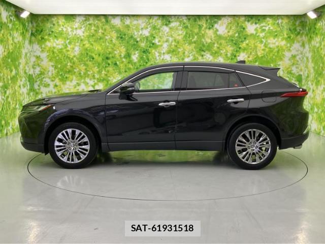 Toyota HARRIER 2024-09 8225400-1