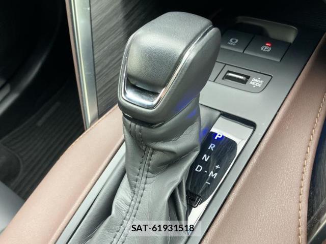 Toyota HARRIER 2024-09 8225400-17