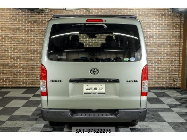 Toyota HIACE VAN 2021-10 8216131-5