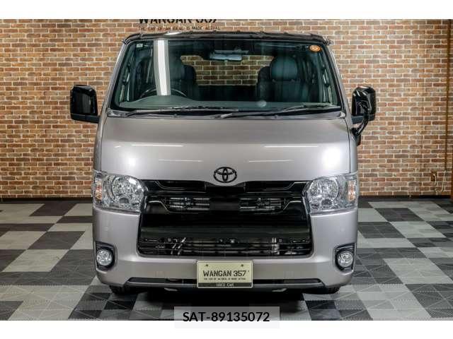 Toyota HIACE VAN 2022-02 8216138-1