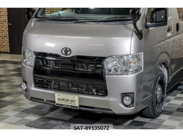 Toyota HIACE VAN 2022-02 8216138-14