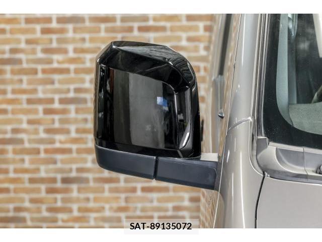 Toyota HIACE VAN 2022-02 8216138-16