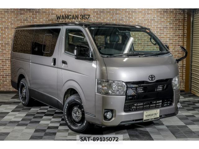 Toyota HIACE VAN 2022-02 8216138-2