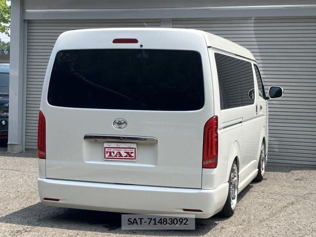Toyota HIACE VAN 2015-05 8216220-1