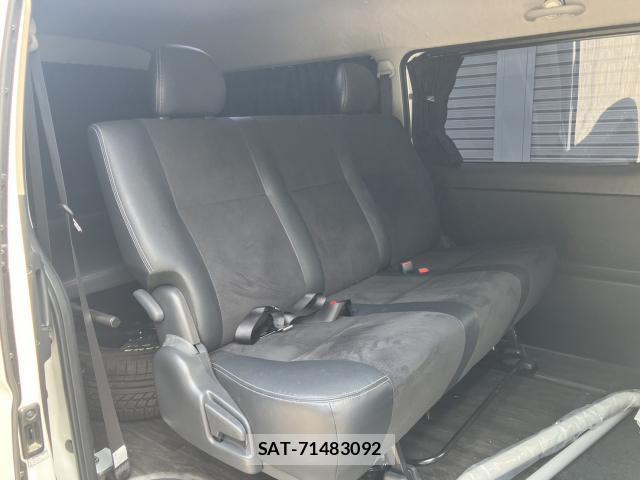 Toyota HIACE VAN 2015-05 8216220-4