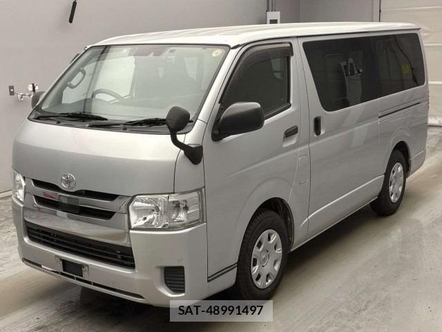 Toyota HIACE VAN 2019-06 8216518-0