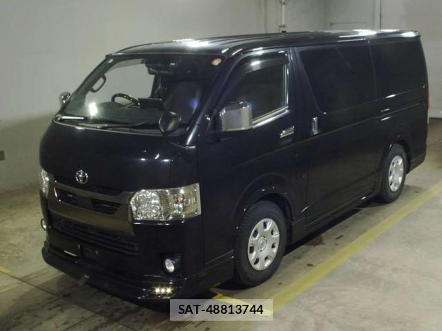 Toyota HIACE VAN 2021-11 8216539-0