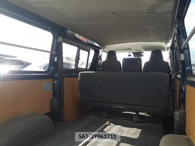 Toyota HIACE VAN 2021-07 8216547-2