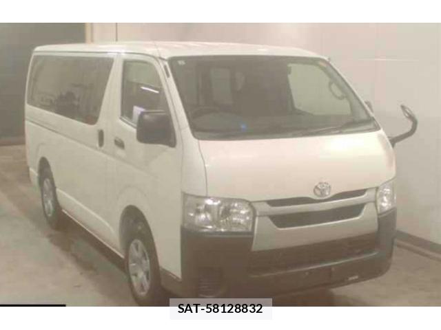 Toyota HIACE VAN 2021-05 8216553-0