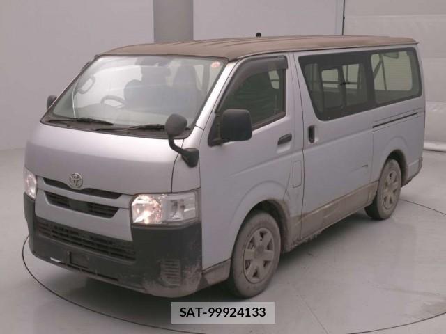 Toyota HIACE VAN 2021-07 8216562-0