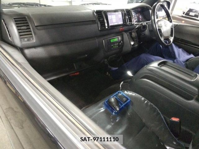 Toyota HIACE VAN 2019-05 8216563-3