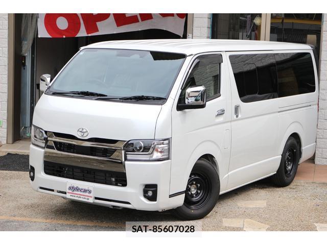 Toyota HIACE VAN 2026-04 8218769-1