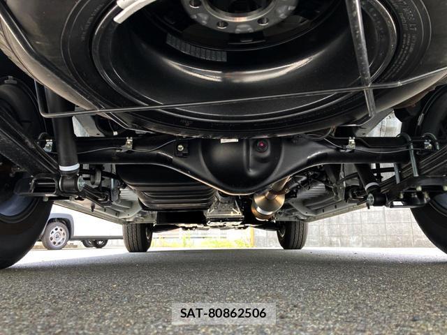 Toyota HIACE VAN 2025-10 8219322-18