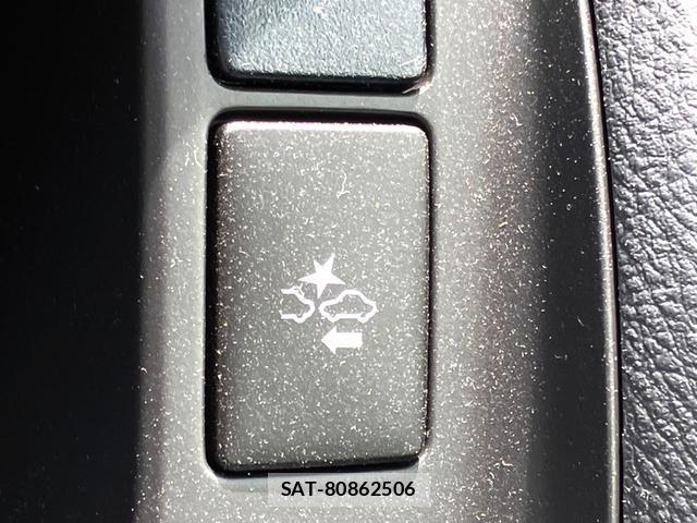 Toyota HIACE VAN 2025-10 8219322-3