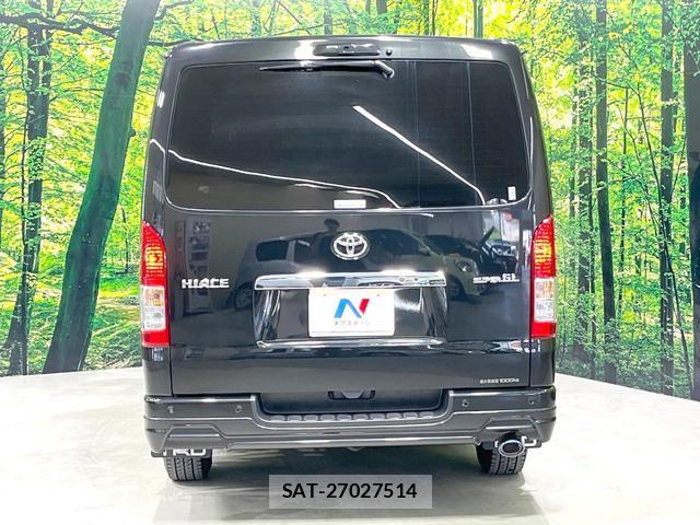 Toyota HIACE VAN 2022-09 8219395-14