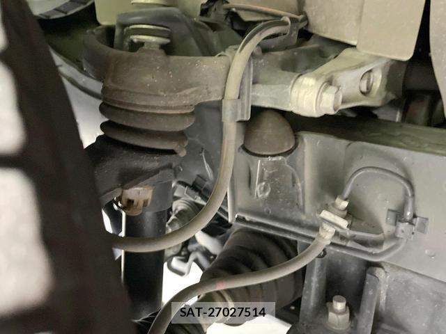 Toyota HIACE VAN 2022-09 8219395-19