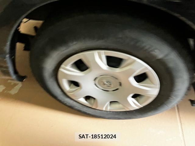 Toyota HIACE VAN 2015-06 8220070-5