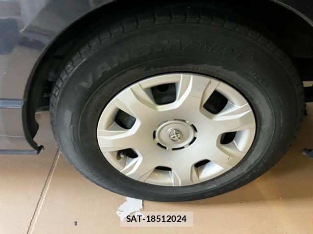 Toyota HIACE VAN 2015-06 8220070-7