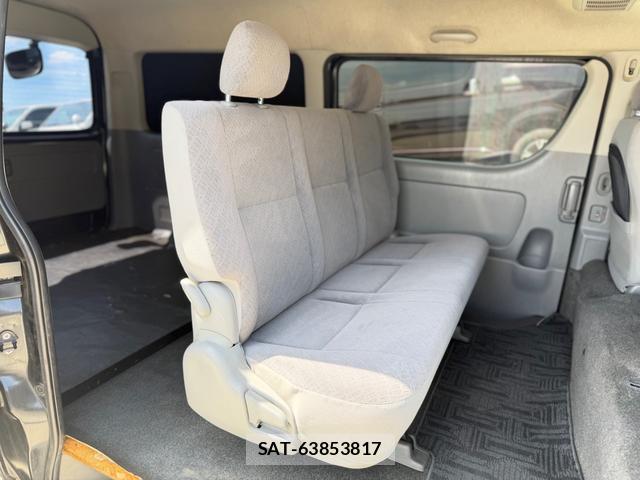 Toyota HIACE VAN 2009-12 8220299-17