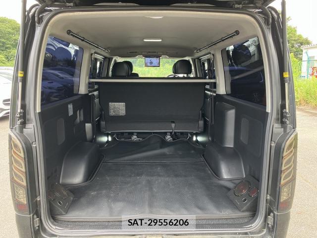 Toyota HIACE VAN 2017-09 8220743-6