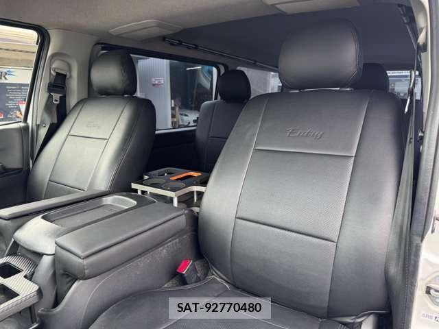 Toyota HIACE VAN 2015-06 8220870-11